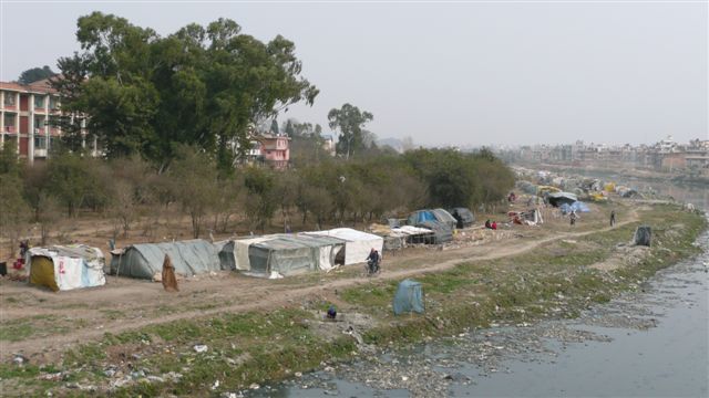 sloppen langs bagmati