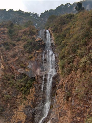 Beema waterval tussen Chungthang en Lachung