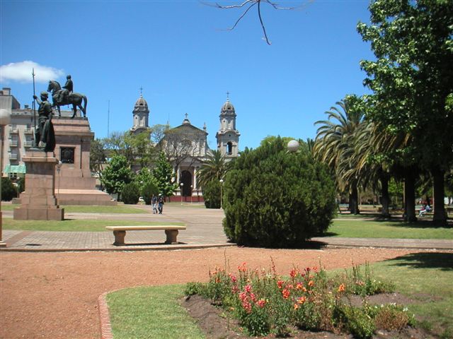 Square in Salto, border Uruquay and Argentina